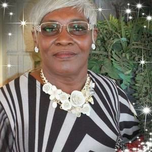 Meet your Posher, Esther